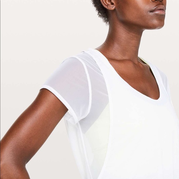 Lululemon Set the Course Short Sleeve - Picture 3 of 4